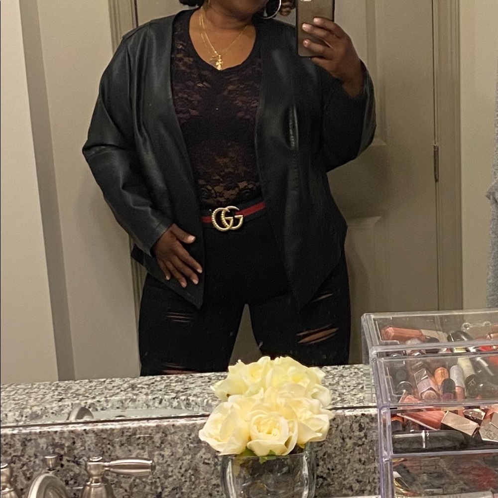 **BLAZER** 🔥🔥🔥 Seller favorite